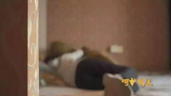 成人应看裸体视频