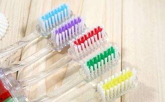 成人水晶牙刷怎么用视频,轻松掌握清洁新体验